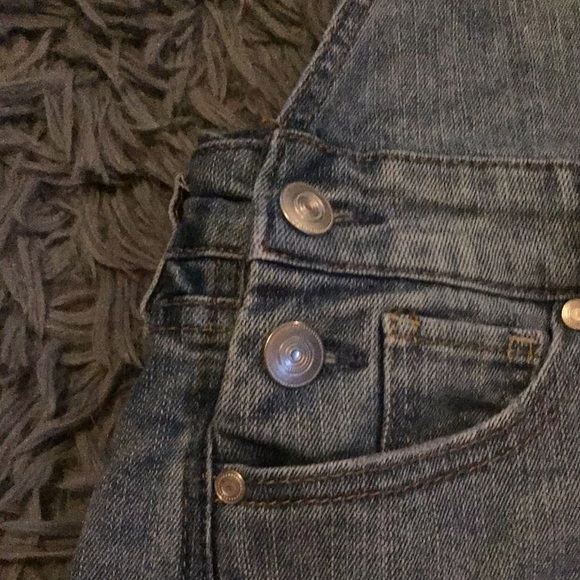 Blue overall shorts - Picture 3 of 3